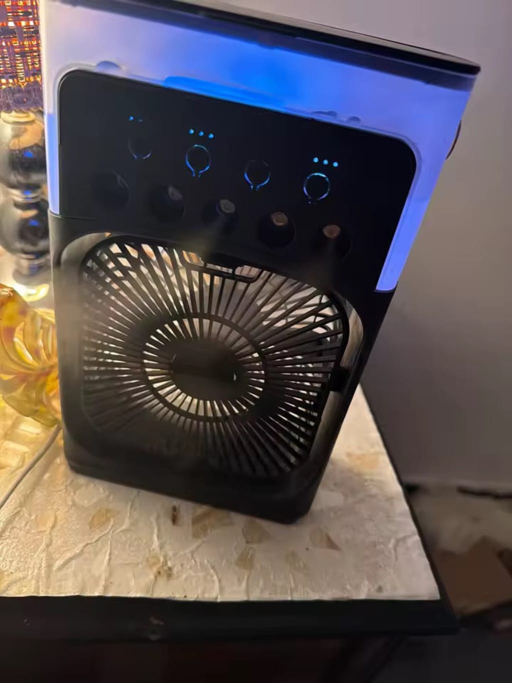 Ventilateur 3-en-1 | Rafraîchit, humidifie et parfume l’air